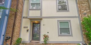 6060 HOLLOW KNOLL Court Gallery 2
