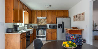 Cool Central Pool Home Gallery 9
