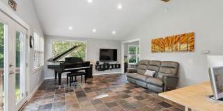 Gated versatile lifestyle property tucked into the heart of Tennessee’s most scenic countryside Gallery 30