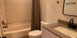 Charming 2 Bedroom Home Located in Raleigh NC Gallery 14