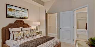 4800 Excelsior Gallery 9