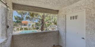 Upgraded 2 bedroom 2 bath upstairs condo Gallery 45