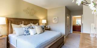 Balsam Place Gallery 28