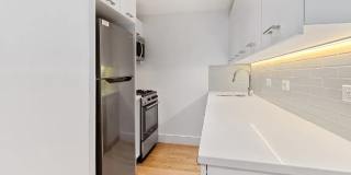 234 E 40th St Gallery 2