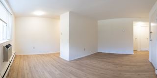 Oak Terrace Gallery 13