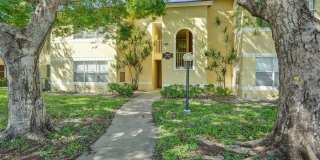 Fully Renovated Corner 2/1 Unit Gallery 5