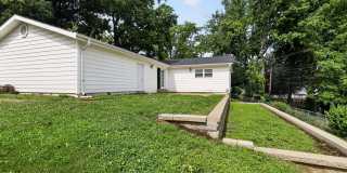 Charming 4BR House in Florissant Gallery 31