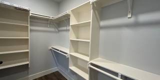 2BED / 1BATH Condo/Townhome For Lease! Available NOW! Gallery 28