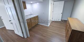 2 Bed / 3 Bath Condo - Office, Pool, Clubhouse & Garage Gallery 15