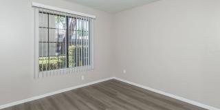 Oak Tree Court Gallery 34