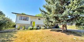 Southside Four Bedroom Home, Near Hospital Gallery 1