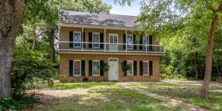 424 West Lee Street Gallery 1