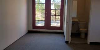 3 bed/3 bath + LARGE BONUS ROOM and YARD for Assisted Living/Sober Living/Detox/Rehab Facility. Gallery 15