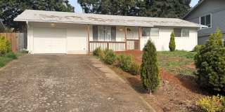 Single Level Home with Attached Garage ~ Skyline 1593 Gallery 1