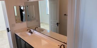 Beautiful 3Bed/3Bath/2Car corner lot home located in the guard gated Tuscany Community Gallery 13