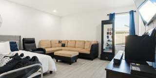 4438 ZOE PASS Gallery 16