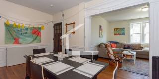 BEST Student Friendly Big Bed Near BU Campus ! Desirable Saint Paul Street!  Heat & HW Inc and Cat Friendly Gallery 3