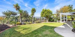 2 Crystalglen Gallery 36