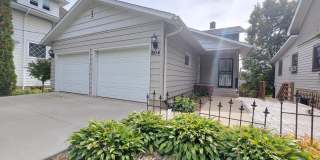 804 4th Street Southwest - 3 Gallery 1