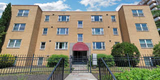 4225 N HENDERSON Road Gallery 1