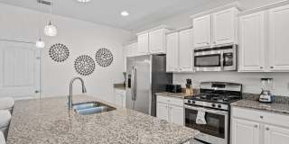 4811 TERRASONESTA Drive Gallery 5
