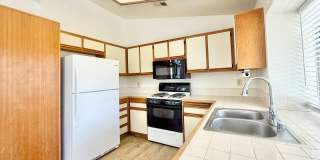 AVAILABLE NOW! 3 Bedroom 2 Bathroom Home in Golden Sun Estates! Gallery 9
