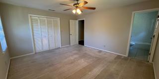 3/2 House in Woodfin Estates $1,795 Gallery 13