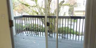 Rent Special: 1/2 Off June's Rent!! - Upstairs 2 Bedroom Unit Gallery 22