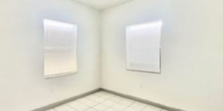 Three Bedroom Single Family Home with Private Fenced Yard Gallery 6