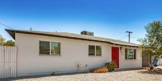 Modern-Living style home in Phoenix Gallery 1