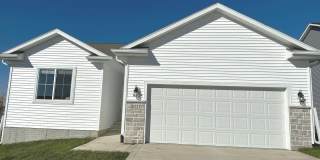 Stunning Single Family Home in Norwalk! Gallery 1