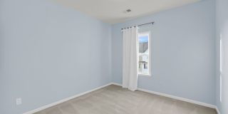 FIRST MONTHS RENT FREE WITH SIGNED 2 YEAR LEASE Gallery 22