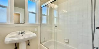 NOW AVAILABLE - CLASSIC BUNGALOW IN LANDLPARK, 3 BED, 2 BATH Gallery 29