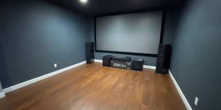 5 bedroom home with attached 3 car garage in Winchester Gallery 57