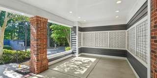 Hyde Park Gallery 26