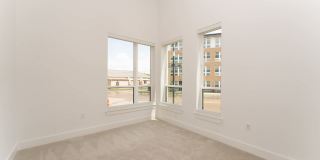 Lyle Apartments Gallery 2