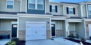 FULLY FURNISHED NEW CONSTRUCTION Gallery 1