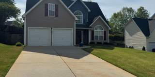 Beautiful FOUR BEDROOM Home in Mooresville Gallery 3