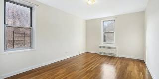 2105 Wallace Ave Gallery 1