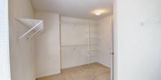 1828 WEYBRIDGE Road Gallery 22