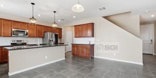 17851 W Daley Ln Gallery 9