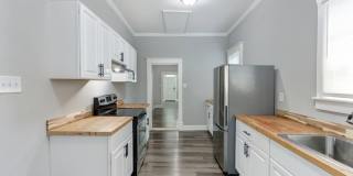 Large 3BR/1BA Downtown Savannah Home For Rent Gallery 13