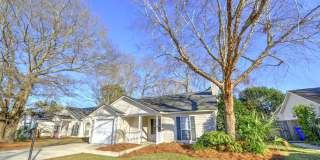 Gorgeous 3 BR, 2 BA , 1 Car Garage Home Off Isle of Palm Connector, Mt Pleasant Gallery 1