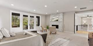 Luxury Bellevue Estate in Prestigious Bridle Trails For Rent Gallery 23