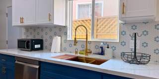 4879 Hartwick St Gallery 12