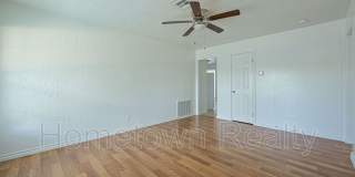 1407 NW Logan Avenue Gallery 3