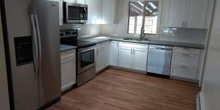 Beautifully Updated Boulder 3Bed/2Bath- Walking distance from CU campus & 29th St Mall! Available 8/7/26! Gallery 8