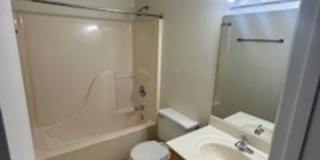 3 bedroom, 2.5 bath townhome: Cedar Grove Townhomes. *6-MONTH LEASES ACCEPTED!* Gallery 11