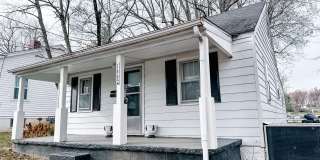 1002 N Main Gallery 1