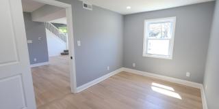 5110 KENWOOD Avenue Gallery 29
